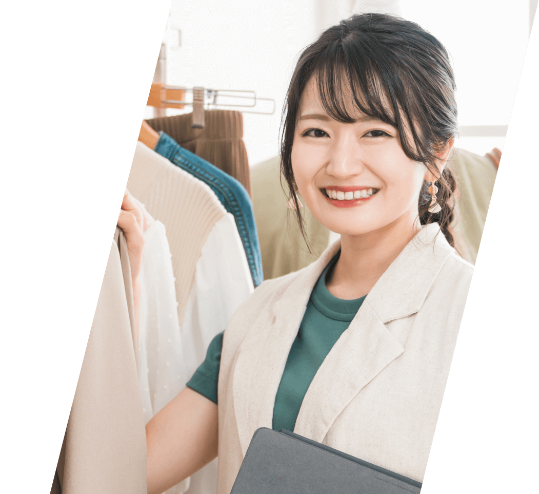 タブレットを持った女性